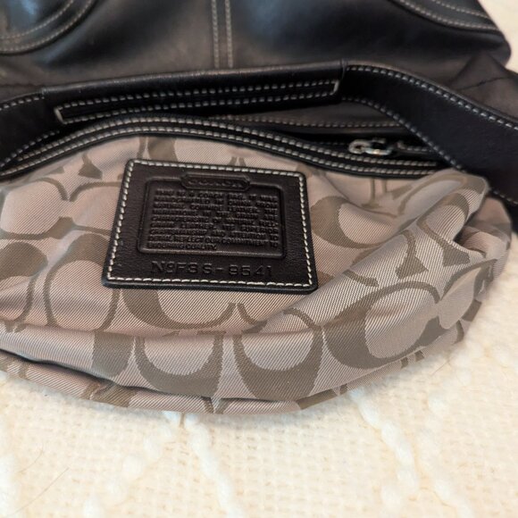 Coach Hobo Leather 9541 Black Shoulder bag small / purse Y2K - Picture 11 of 12